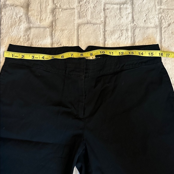 Old Navy Stretch Women’s Black Shorts Size 10 - Picture 9 of 13